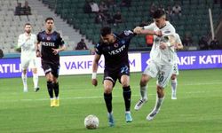 Spor Toto Süper Lig: Giresunspor: 0 - Trabzonspor: 2 (İlk yarı)
