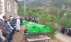 Tokat’taki feci kazada hayatını kaybeden 3 kişi Gümüşhane’de son yolculuğuna uğurlandı