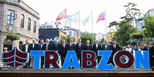 Cumhurbaşkanı Yardımcısı Cevdet Yılmaz Trabzon’da