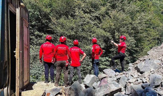 Giresun’da dere kenarında kadın cesedi bulundu