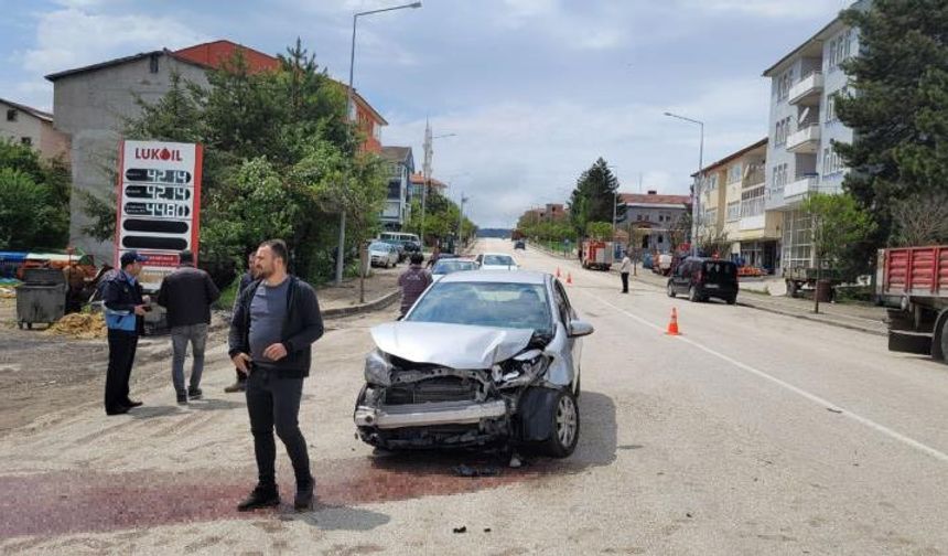 Karabük’te tır otomobille çarpıştı: 1 yaralı