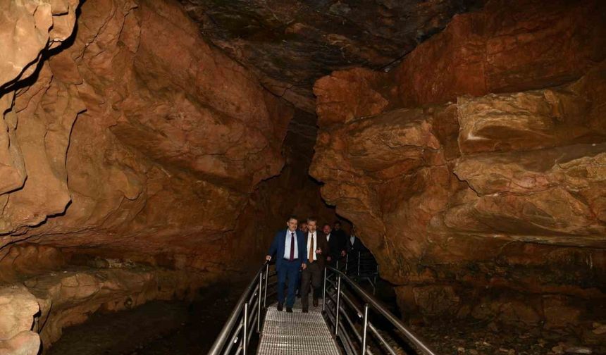 Çal Mağarası’nın otopark sorunu çözülüyor
