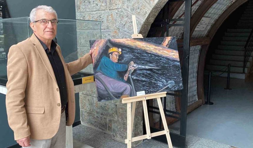 Emekli maden işçisi, Maden Müzesi’nde madencileri anlatan resimlerini sergiledi