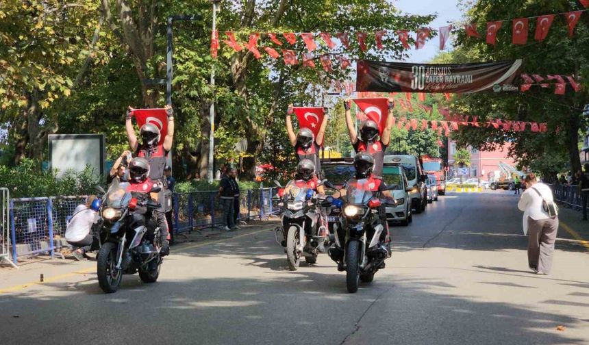 Cumhuriyetin ilk vilayetinde Zafer Bayramı coşkusu